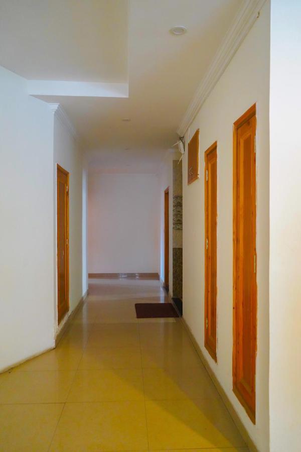 Hotel Akash Regency Manāli エクステリア 写真